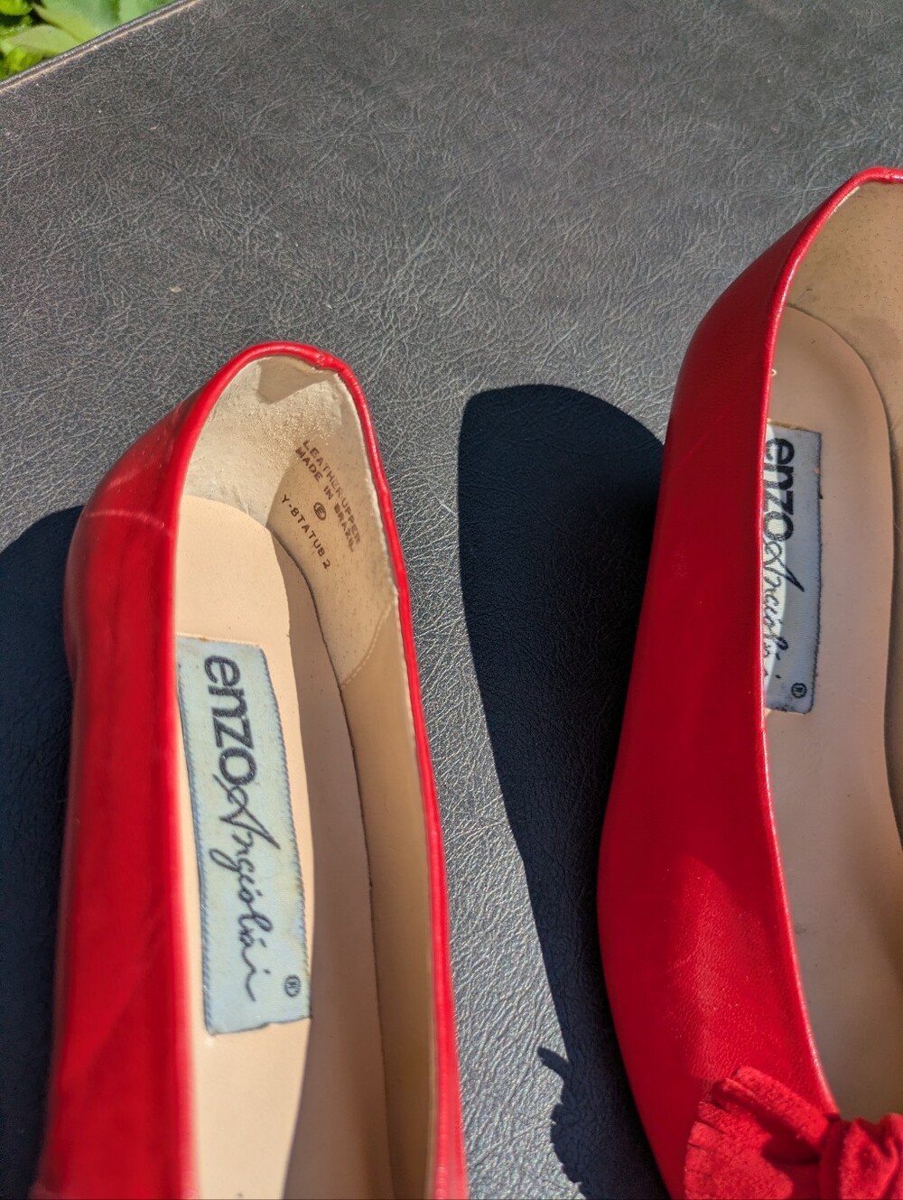 Enzo Angiolini Red Pointed-Toe Bow Pump 7-1/2 M - Picture 4 of 5